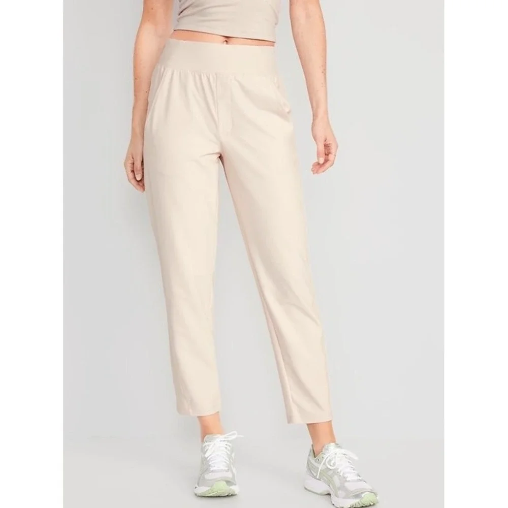SOLD Old Navy Beige PowerSoft Go-Dry High Waisted Ribbed Panel Pants Small - Picture 2 of 8